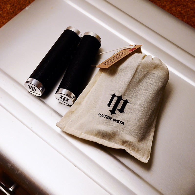 Masterpista Original Japanese Leather Handle Grips