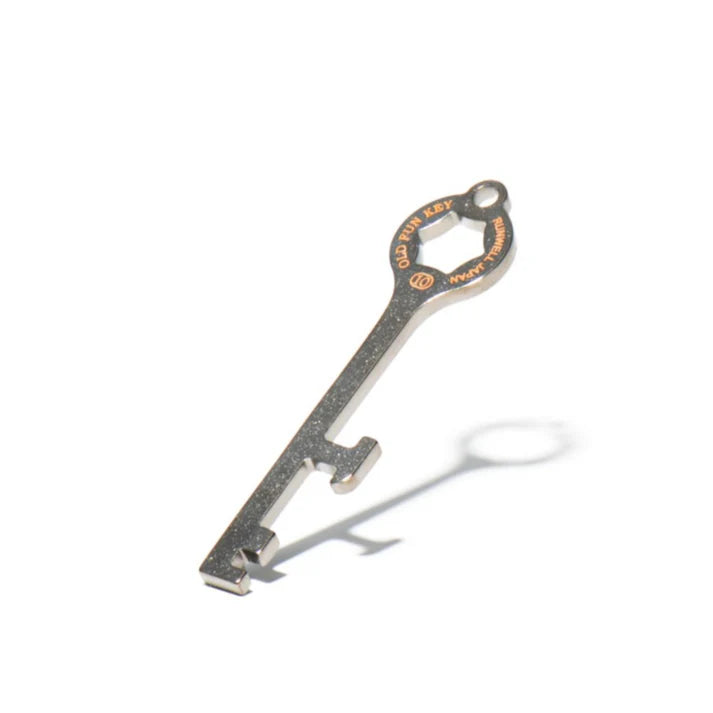 RUNWELL OLD FUNKEY Three-Way Tool Keychain /Made in Japan